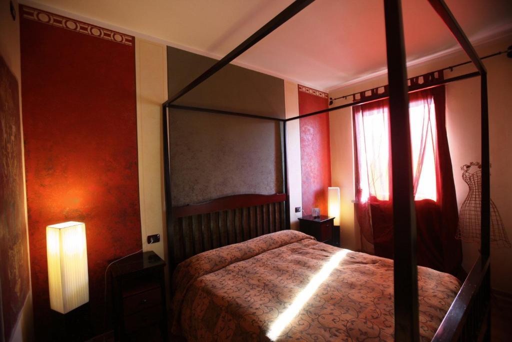 Manuela Le Quattro Coppe Hotel Desenzano del Garda Eksteriør billede
